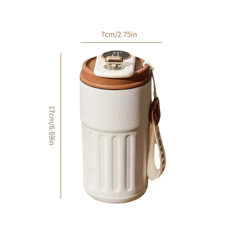 Insulated stainless steel mug with temperature display